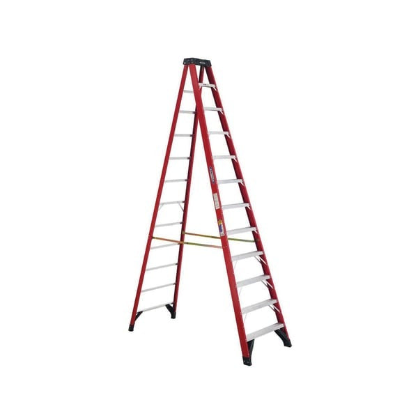WERNER Werner 6312 Fiberglass Step Ladder 375 Lb 12 Ft
