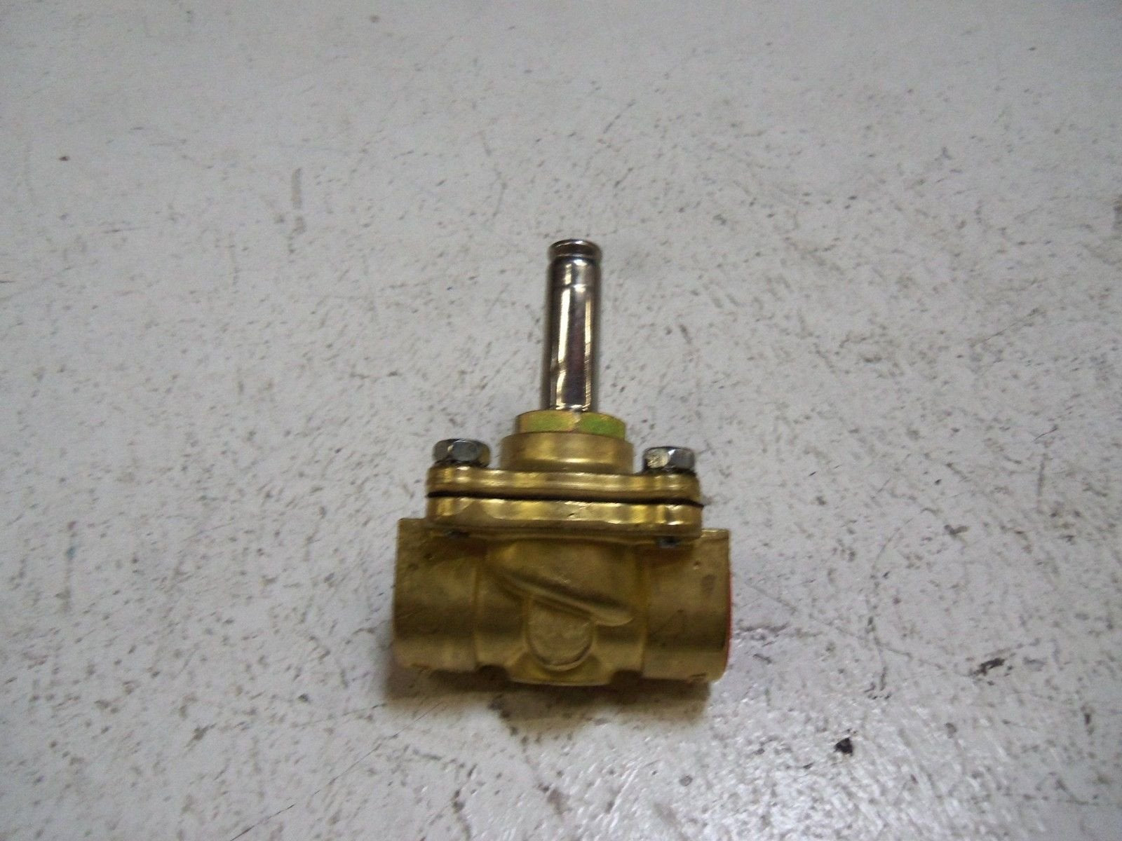 PARKER Parker 08F22C2140AAF Solenoid Valve for Air, Water, and Oil Control