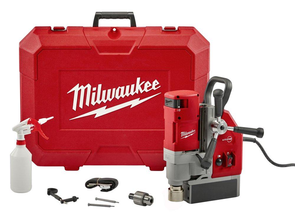 MILWAUKEE Milwaukee 4272-21 1-5/8 Inch Electromagnetic Drill Kit