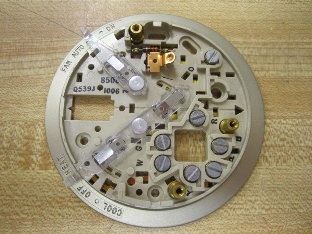HONEYWELL Honeywell Q539J1006 Stat Subbase Taupe Both Heating and Cooling for H/P and Electric Heat