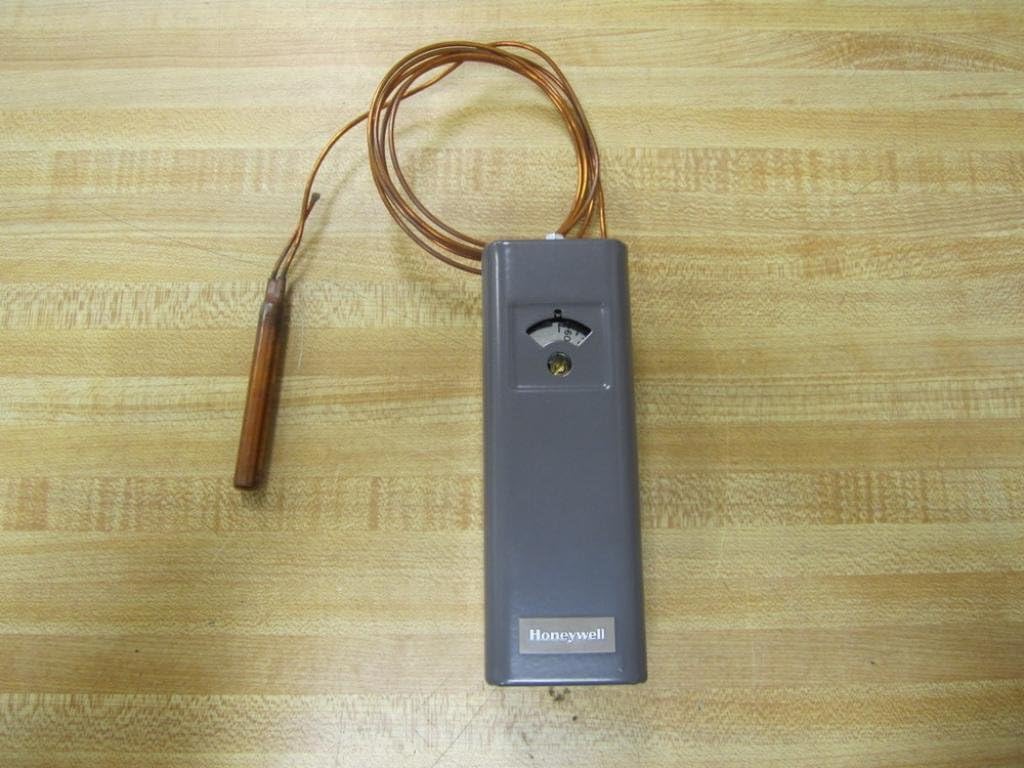 HONEYWELL Honeywell T678C1005 Remote Temperature Controller 250 Volts Battery-Powered