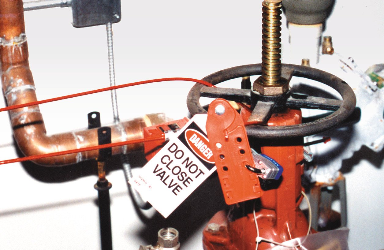 BRADY Brady CABLO-10 Economy Cable Lockout with 10 ft Cable