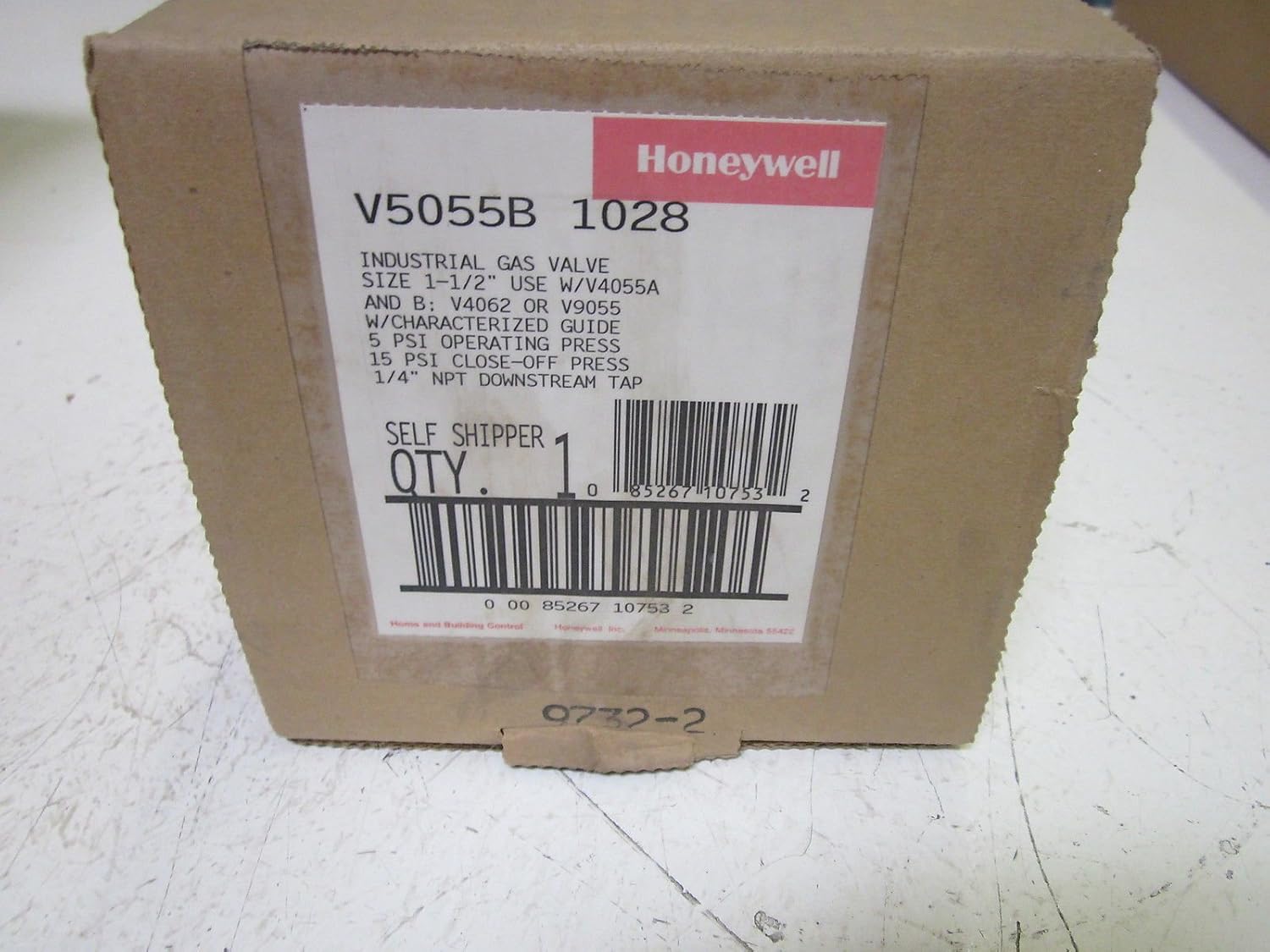 HONEYWELL V5055B1028 GAS VALVES