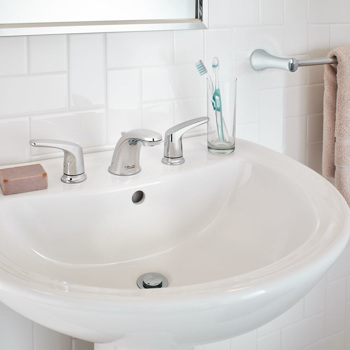 AMERICAN STANDARD American Standard 7075800.002 Colony Pro 8 Widespread 2-Handle Bathroom Faucet 1.2 gpm/4.5 L/min