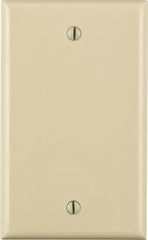 LEVITON Leviton Mfg Co 011-80714-00T 1-gang Blank Nylon Wall Plate 25 Pack