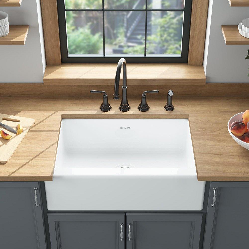 AMERICAN STANDARD American Standard 77SB30220A.308 Delancey 30 x 22-1/16 in. Cast Iron 4-Hole Undermount Single Bowl Kitchen Sink