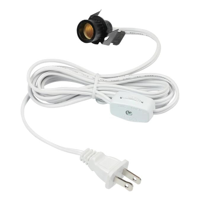 WESTINGHOUSE Westinghouse 70108 6-Foot Cord Set With Snap-In Pigtail Candelabra-Base Socket And Cord Switch 6 W (1-Pack) 7010800