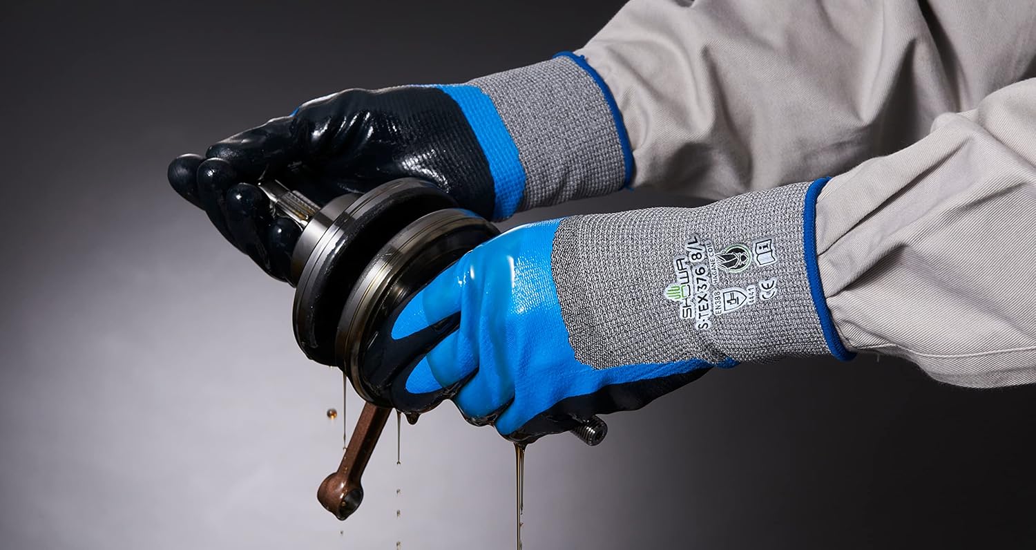 SHOWA SHOWA S-TEX376M-07 S-Tex376 Cut and Liquid-Resistant Glove Medium Pack of 12 Pair