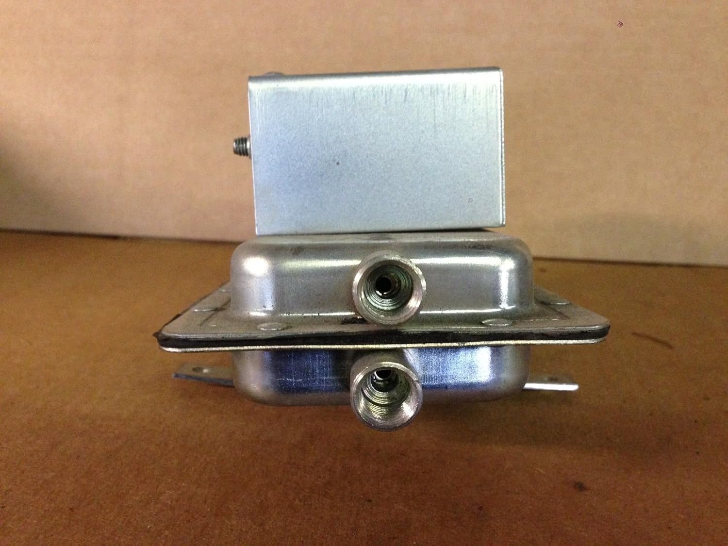 CLEVELAND CONTROLS CLEVELAND CONTROLS AFS-145 Air Flow Switch .05-12 Inch WC SPDT