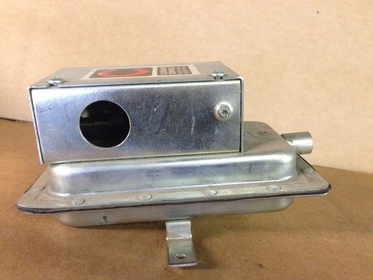 CLEVELAND CONTROLS CLEVELAND CONTROLS AFS-145 Air Flow Switch .05-12 Inch WC SPDT