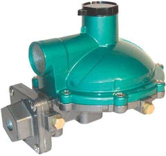 CAVAGNA Cavagna 998LP-01 Second stage regulator 1400K BTU (1/2 in. x 3/4 in.)