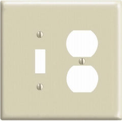 LEVITON Leviton Mfg Co R51-0PJ18-00I Midway Toggle Wallplate 15 Pack