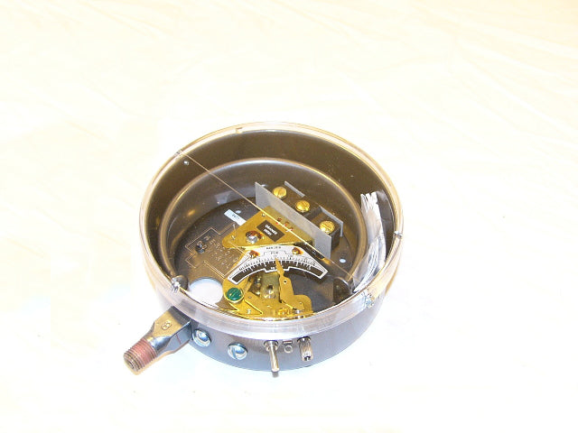 DWYER DR-7031-153L-7 PRESSURE SWITCHES