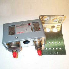 JOHNSON CONTROLS P170MA-18 RELAYS