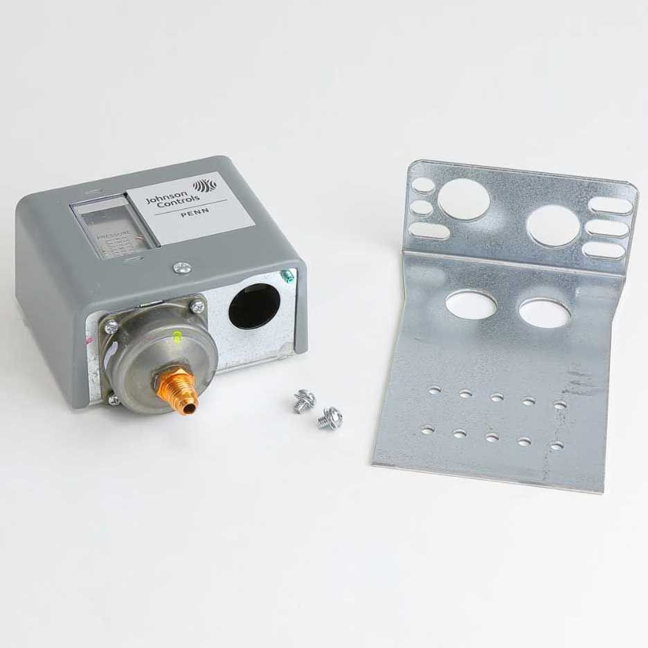 JOHNSON CONTROLS P170AA-2 RELAYS