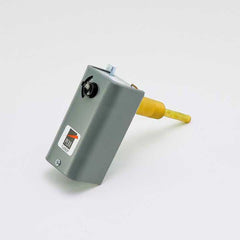 JOHNSON CONTROLS A19ADB-2 TEMPERATURE CONTROLLERS