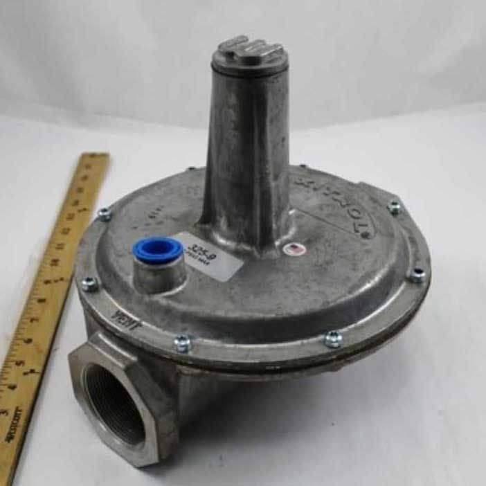 MAXITROL Maxitrol 325-9-2 2 Gas Pressure Regulator Up To 10 PSI With Standard 4-12 Spring