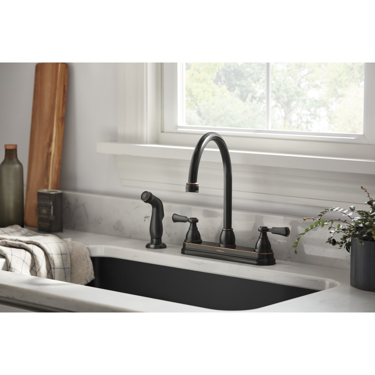 PEERLESS FAUCET Peerless Faucet P2865LF-OB Peerless Elmhurst Two-Handle Kitchen Faucet with Spray Oil Rubbed Bronze