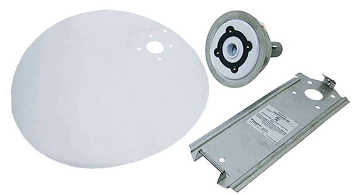PENTAIR Pentair 78887700 AquaLumin III 3/4-Inch Hub Vinyl Liner Mounting Bracket