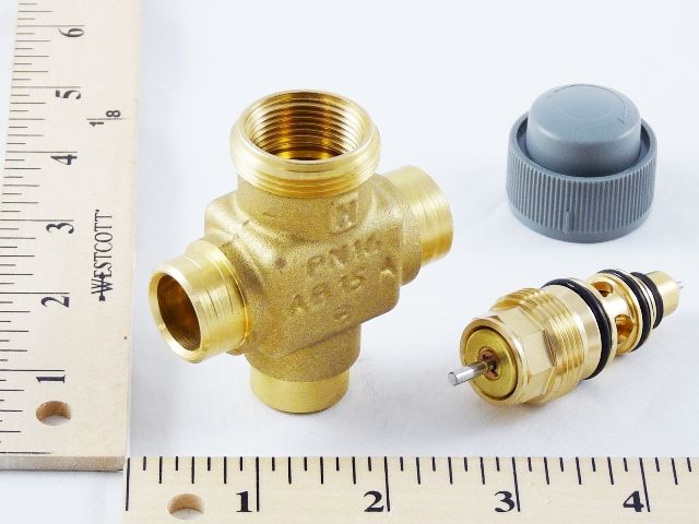 HONEYWELL Honeywell V5853A2014 1/2 Inch Three-Way Linear Valve Cv 0.47