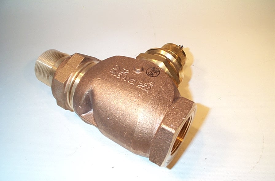 JOHNSON CONTROLS VG7251PT+3003B GLOBE VALVES