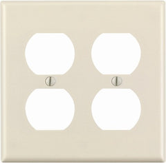 LEVITON Leviton Mfg Co 000-78016-000 4-outlet Wall Plate 25 Pack