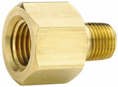 PARKER Parker L222P-8-8 Brass Pipe Adapter 1/2 in Mnptf X Fnptf