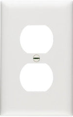 LEGRAND Pass Seymour TP8WCC100 1-gang Duplex Wall Plate 100-pack