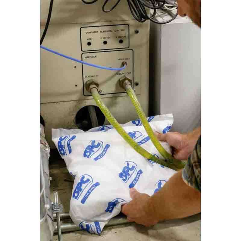 BRADY Brady OIL1818 Oil Only Absorbent Pillows Power 28 Gallon Replacement MPN