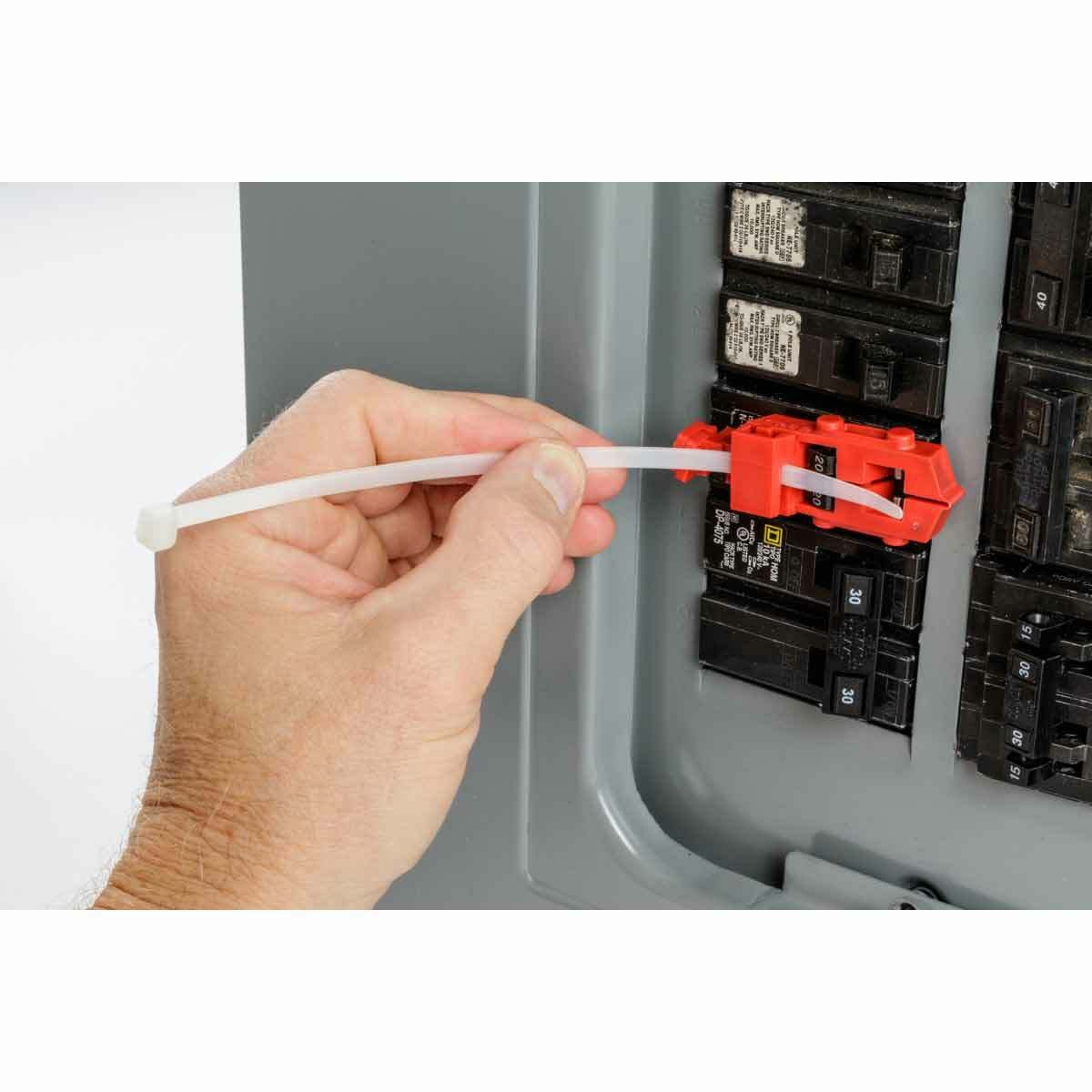 BRADY Brady 148689 TAGLOCK Snap-On Circuit Breaker LO EA