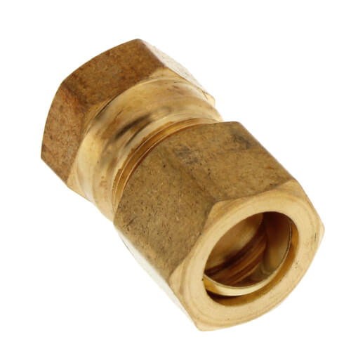 JONES STEPHENS Jones Stephens C74052LF (66-86) 1/2 OD X 3/8 FIP Comp Connector Lead Free