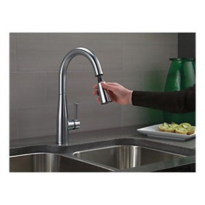 DELTA FAUCET Delta Faucet 9113-AR-DST Essa Kitchen Faucet 1.8 Gpm