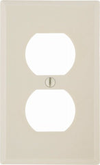 LEVITON Leviton Mfg Co 010-78003-000 Outlet Wall Plate 20 Pack
