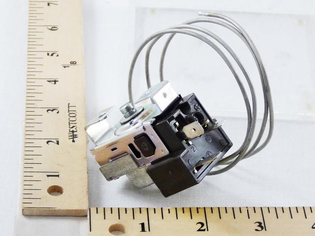 CARRIER HH22QC074 THERMOSTATS