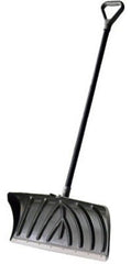 SUNCAST Suncast Corp SP2450 Deluxe Poly Snow Pusher 24 in