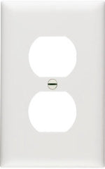 LEGRAND Pass Seymour TP8WCP10 Duplex Wall Plate 1 Gang White 10 Pack
