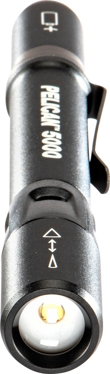 PELICAN Pelican 5000 Flashlight Spot-to-Flood 2 AAA (5000)