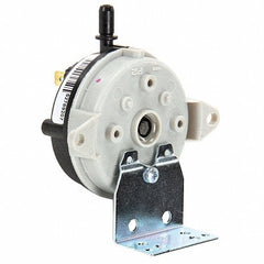 CLEVELAND Cleveland KE55453-1 Air Prover Press Switch (3.7 x 3.15 x 2.25 in) CLEKE55453-1