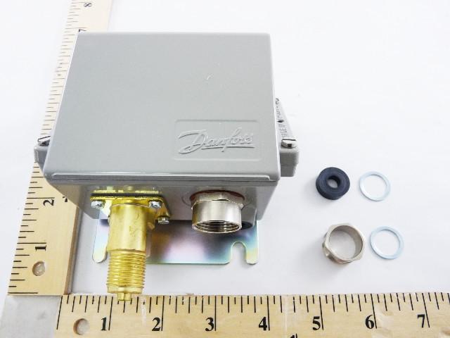 DANFOSS 060-310066 PRESSURE SWITCHES