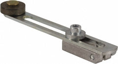 SCHNEIDER ELECTRIC Square D 7D Adjustable Roller Lever Limit Switch