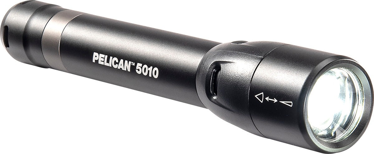 PELICAN Pelican 5010 Flashlight Spot-to-Flood 2 AA (Medium Size)