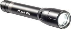 PELICAN Pelican 5010 Flashlight Spot-to-Flood 2 AA (Medium Size)
