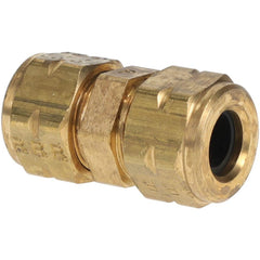 PARKER Parker 62VL-6 Compression Tube Union 3/8 in Brass 400 Psi