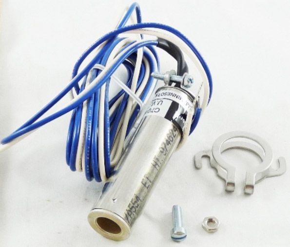 HONEYWELL Honeywell C7044A1006 Ultra Violet Flame Sensor 6 ft Lead Wire