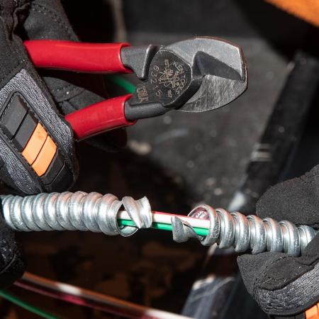 KLEIN TOOLS Klein Tools 63215 High-Leverage Compact Cable Cutter 1/0 AWG Aluminum And Copper Cables
