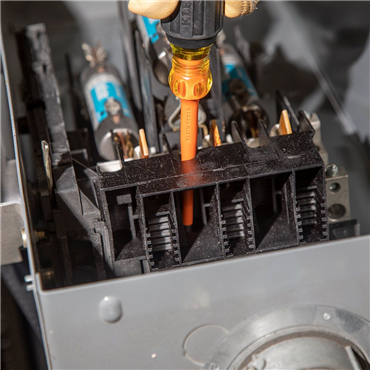 KLEIN TOOLS 33736INS SCREWDRIVERS & NUT DRIVERS