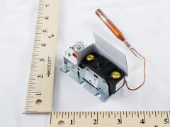 JOHNSON CONTROLS A19AGD-8000 TEMPERATURE CONTROLS