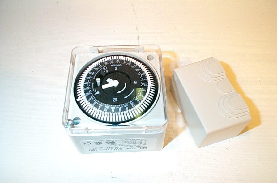 JOHNSON CONTROLS C-7355-7 TIMERS
