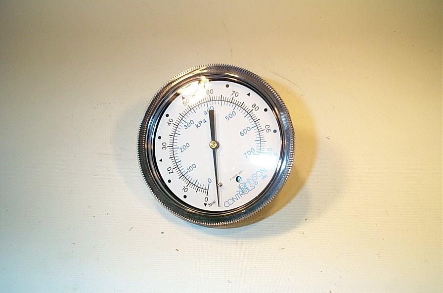 JOHNSON CONTROLS P-5500-1007 PRESSURE GAUGES