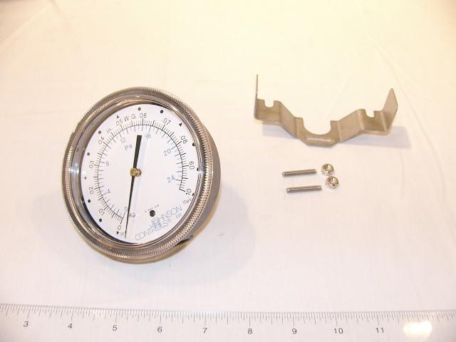 JOHNSON CONTROLS P-5500-1039 PRESSURE GAUGES